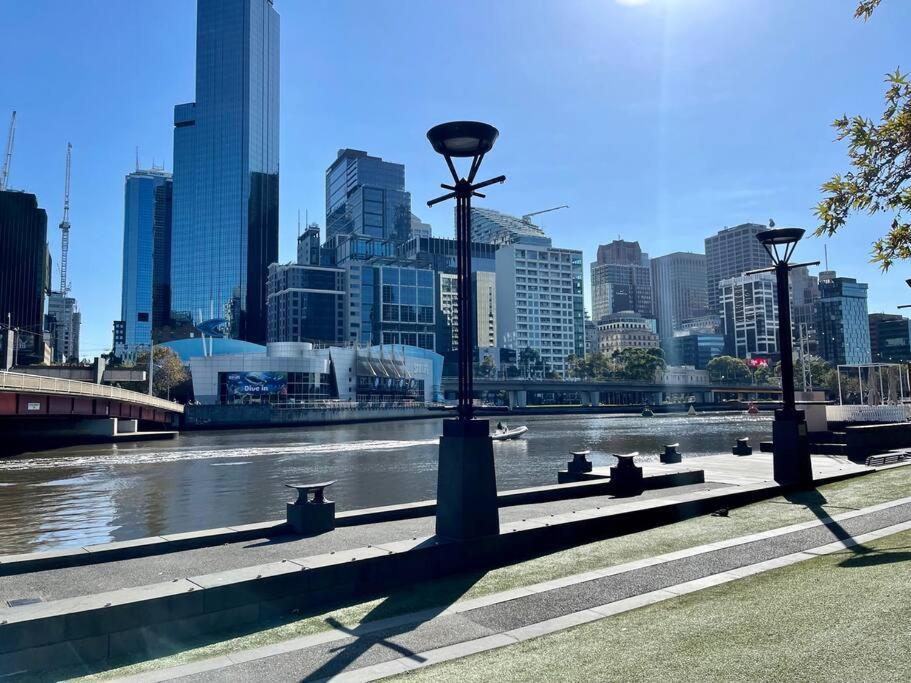 Morgan Place - Central Melbourne Cbd Apartment On Flinders Lane Late Check-Out, Complimentary Welcome Hamper Exterior photo
